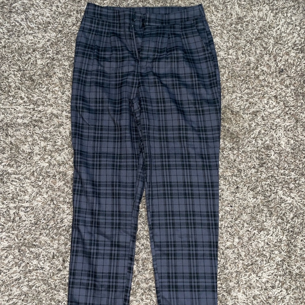 Trousers never worn forever 21 size M